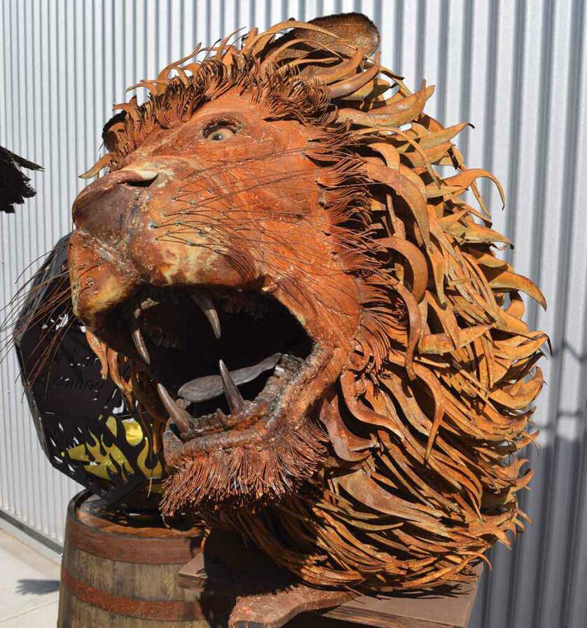 全球钣金新闻-金属制造狂：焊工制作动物的金属钣金-开云手机站官方版网站登录入口-开云(中国)